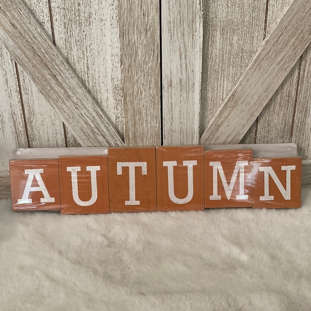 Target BP 2020 Autumn Wood Word Decor
